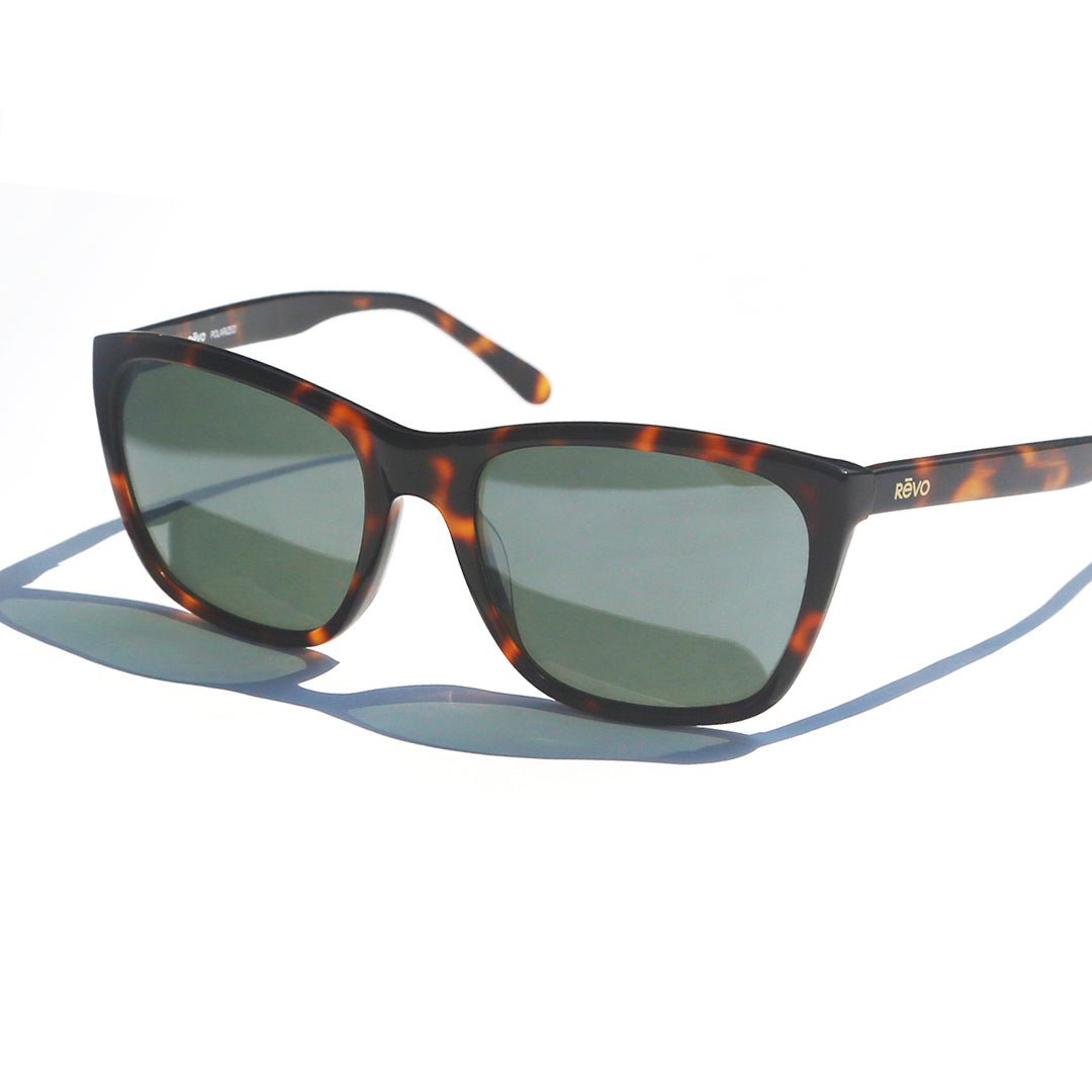 <tc>Grand Sixties LTD</tc>
